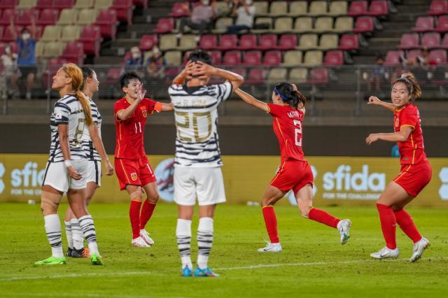 【东亚杯】崔有利破门汪琳琳扳平 中国女足1比1韩国